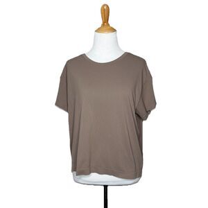 Athleta Brown Short Sleeve Perforated Scoop neck Tee Relaxed Fit Size Medium